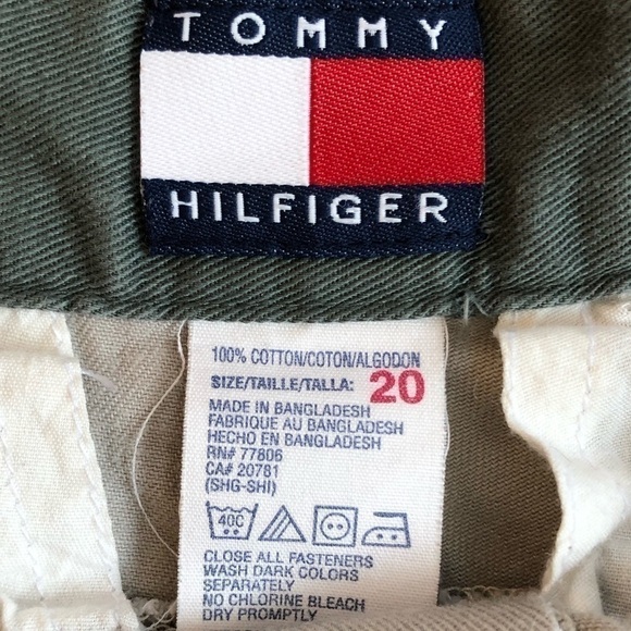 TOMMY Hilfiger khaki patch pocket shorts size 20 - Picture 6 of 10